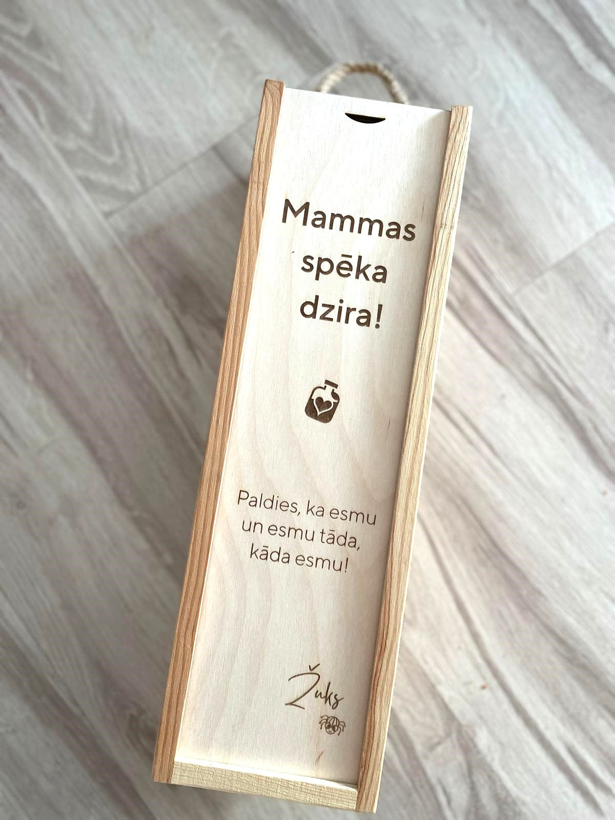 Vīna kaste
